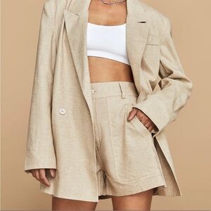 NWT Carbon38 Linen Utility Short in Tan Medium